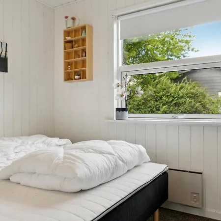 Holiday home 2 Bedroom Amazing In Hadsund